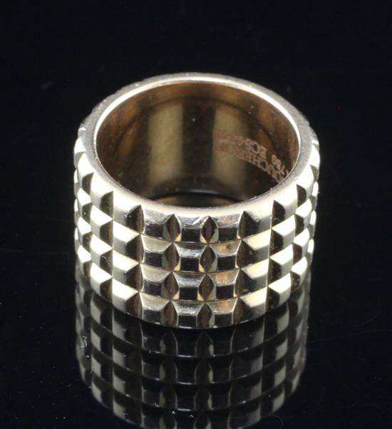 A Boucheron 18ct gold band, size F.